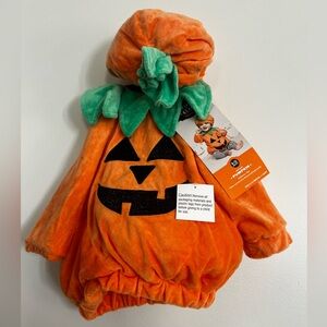 Baby pumpkin costume